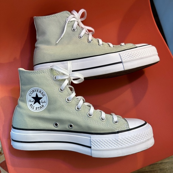 Converse Chuck Taylor All Star Lift Platform High Top sneakers 8 sage green - Picture 2 of 9